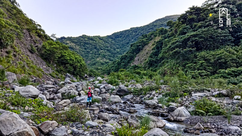 kaohsiung taroliu creek waterfall 1
